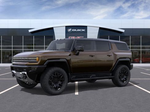 New 2026 GMC Hummer EV SUV w/ LPO, Dark Essentials Package AWD/4WD image 2