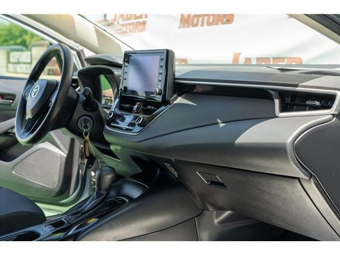 Used 2022 Toyota Corolla LE w/ Carpet Mat Package (TMS) FWD image 30