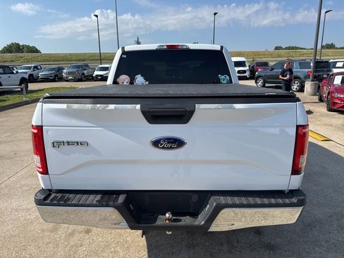 Used 2017 Ford F150 XLT AWD/4WD image 9