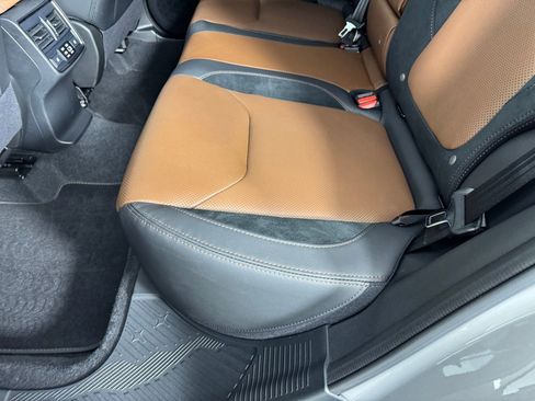 Used 2025 Subaru Forester Touring image 30