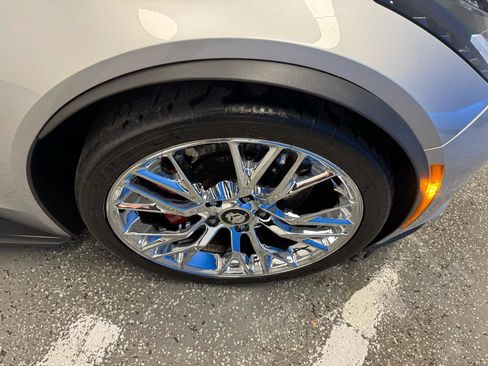 Used 2019 Chevrolet Corvette Z06 RWD image 31