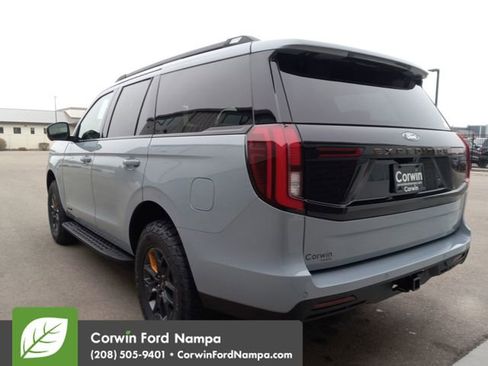 New 2026 Ford Expedition Tremor image 5