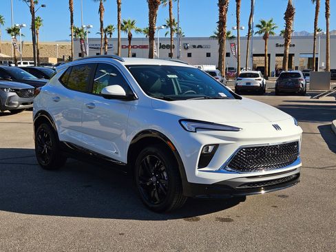 Certified 2025 Buick Encore GX Sport Touring w/ Advanced Technology Package image 7