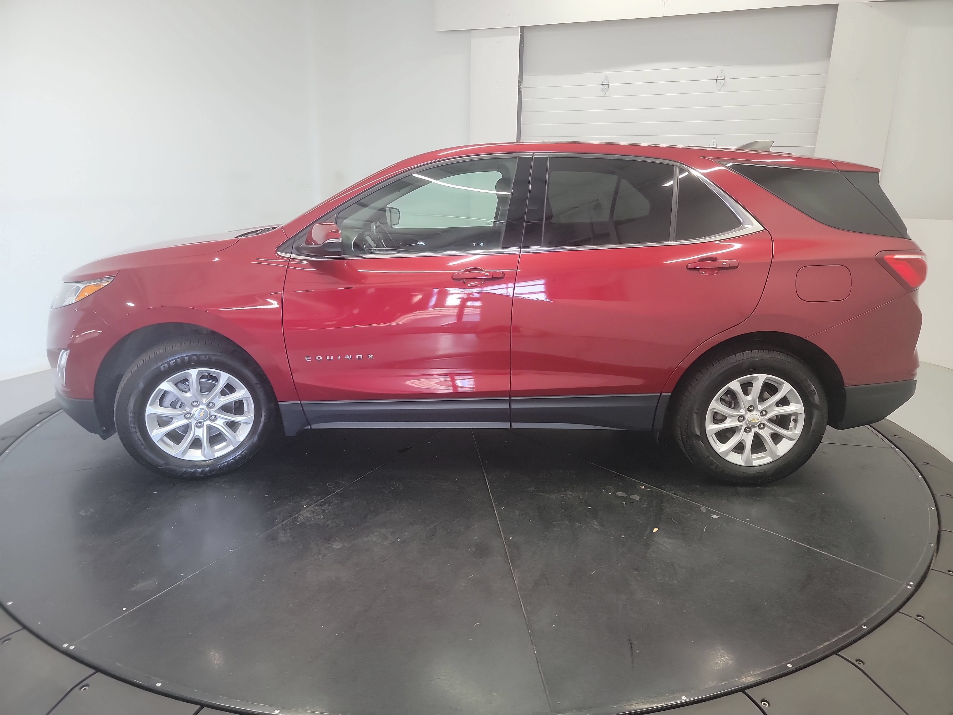 Used 2019 Chevrolet Equinox LT AWD/4WD image 4