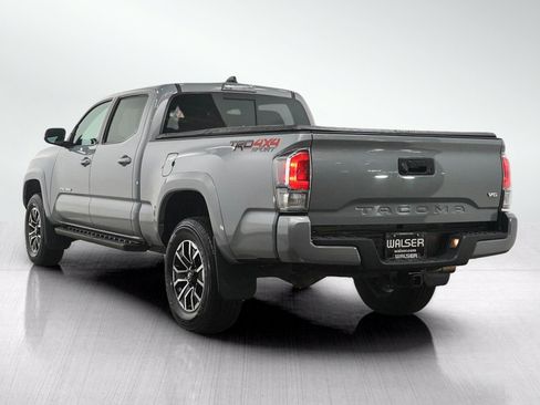 Used 2021 Toyota Tacoma TRD Sport AWD/4WD image 3
