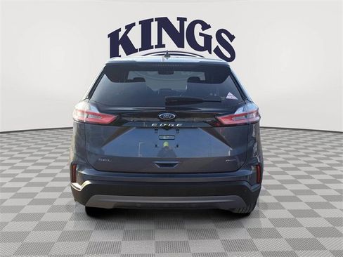 Certified 2024 Ford Edge SEL w/ Convenience Package image 4