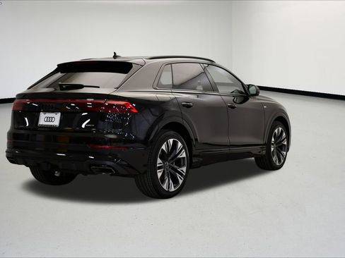 New 2026 Audi Q8 Premium Plus image 5