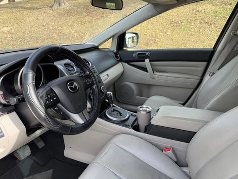 Used 2011 MAZDA CX-7 s Touring w/ Technology Pkg image 9