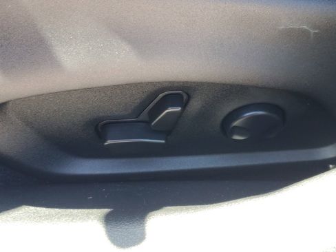 Used 2022 Jeep Compass Latitude image 21