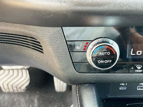 Used 2022 Mitsubishi Outlander SE AWD/4WD image 20