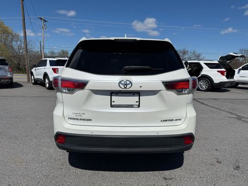 Used 2015 Toyota Highlander Limited Platinum AWD/4WD image 5