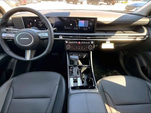 Used 2025 Hyundai Tucson SEL image 18