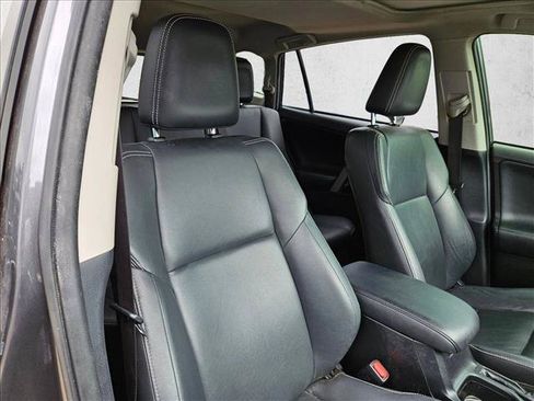 Used 2017 Toyota RAV4 Limited w/ Advanced Technology Package AWD/4WD image 17