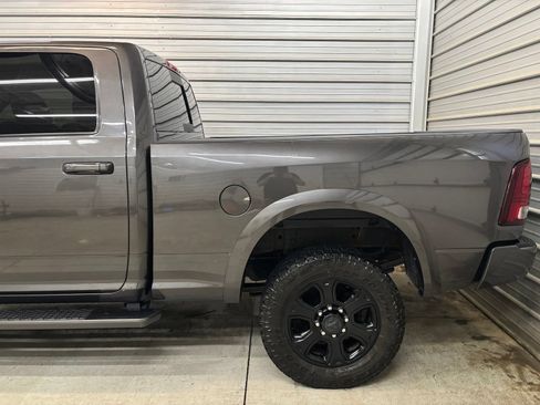 Used 2018 RAM 3500 Laramie w/ Sport Appearance Group AWD/4WD image 5