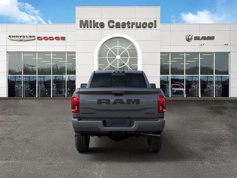 New 2026 RAM 2500 Laramie AWD/4WD image 7