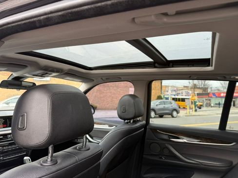 Used 2014 BMW X5 xDrive35i image 11