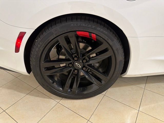 Used 2022 Chevrolet Camaro LT w/ Redline Edition RWD image 26