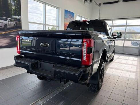 Certified 2025 Ford F250 Lariat w/ Lariat Ultimate Package AWD/4WD image 7