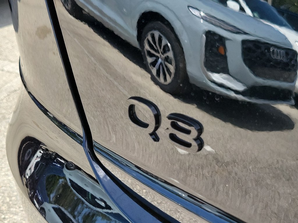 New 2027 Audi Q8 Premium AWD/4WD image 5