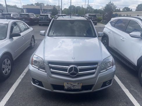 Used 2012 Mercedes-Benz GLK 350 4MATIC image 4