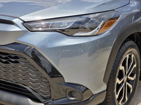 Used 2024 Toyota Corolla Cross AWD Hybrid image 7