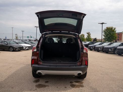 Used 2021 Ford Escape SEL image 10