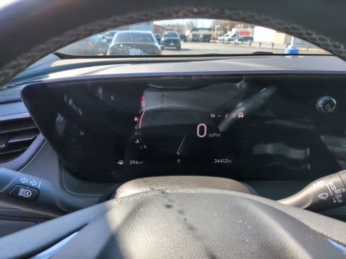 Used 2025 Buick Encore GX Preferred image 25