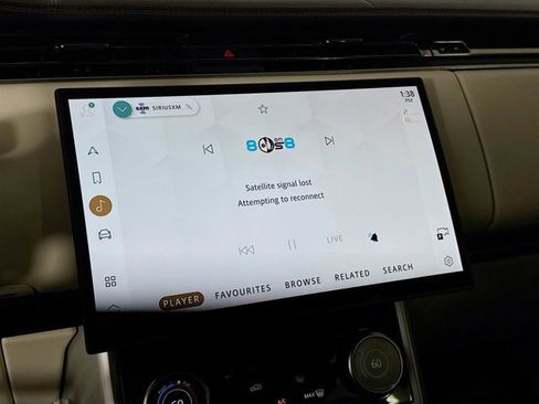 Used 2023 Land Rover Range Rover Long Wheelbase Autobiography image 15