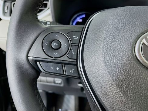 Used 2022 Toyota RAV4 Limited image 14