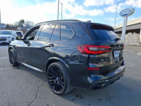 Used 2022 BMW X5 M50i w/ Executive Package image 6