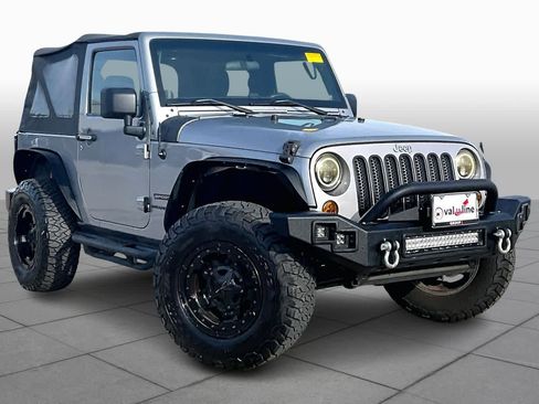 Used 2014 Jeep Wrangler Sport image 3