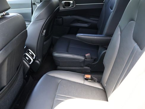 Used 2024 Kia Sorento X-Line EX image 21