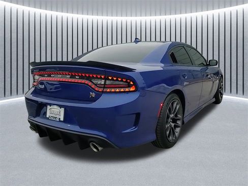 Used 2022 Dodge Charger Scat Pack image 3