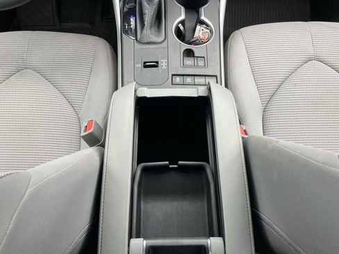 Certified 2020 Toyota Highlander LE FWD image 17
