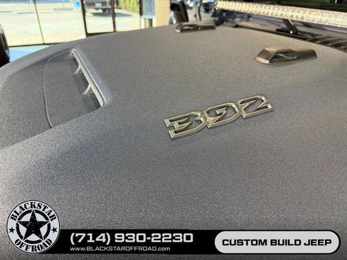 Used 2023 Jeep Wrangler Unlimited Rubicon 392 AWD/4WD image 7