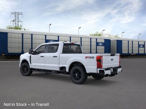 New 2026 Ford F250 4x4 Crew Cab Super Duty image 4