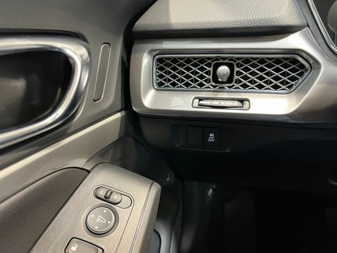 Used 2025 Acura Integra image 19