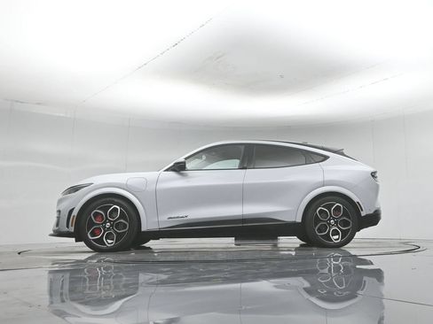 Certified 2023 Ford Mustang Mach-E GT AWD/4WD image 8