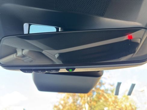 Certified 2024 Subaru Ascent Premium w/ Convenience Package image 18