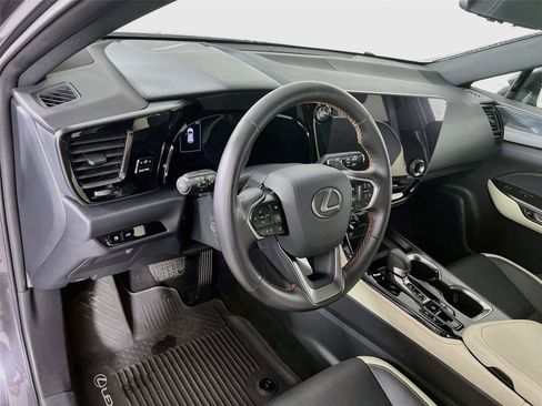 Used 2023 Lexus NX 350 AWD image 10