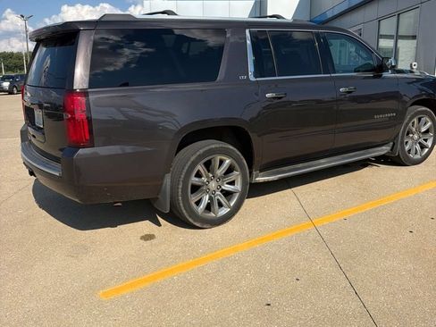 Used 2016 Chevrolet Suburban LTZ AWD/4WD image 2