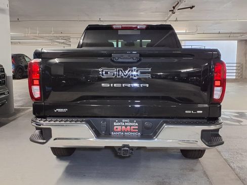 Used 2026 GMC Sierra 1500 SLE w/ Preferred Package AWD/4WD image 9