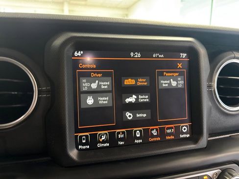 Used 2021 Jeep Wrangler Unlimited Sahara AWD/4WD image 24