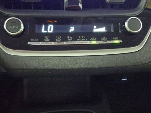 Certified 2024 Toyota Corolla LE FWD image 20