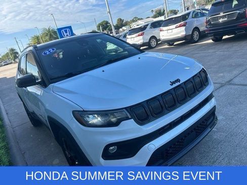 Used 2022 Jeep Compass Latitude AWD/4WD image 3