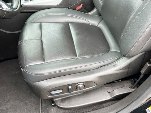 Used 2023 Chevrolet Blazer LT image 18