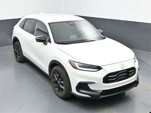 Used 2023 Honda HR-V Sport image 13