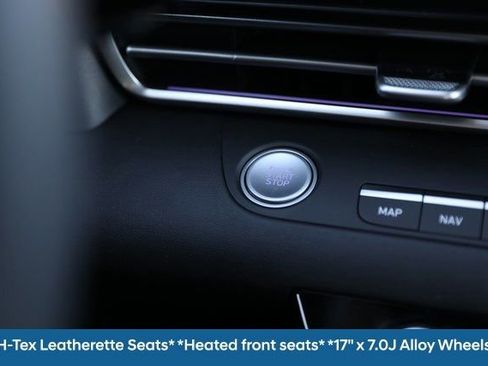 Used 2025 Hyundai Elantra Limited FWD image 18
