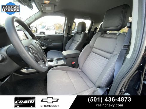 Used 2024 Nissan Frontier SV image 21