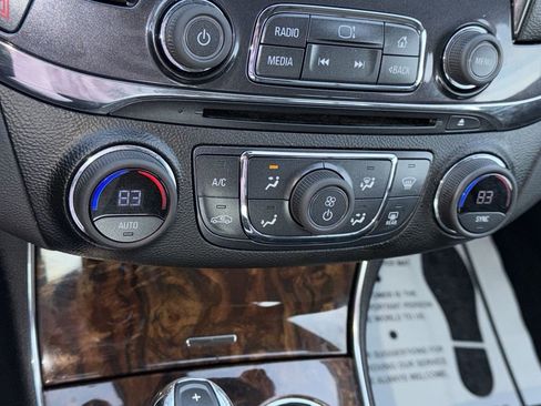 Used 2014 Chevrolet Impala LTZ image 21